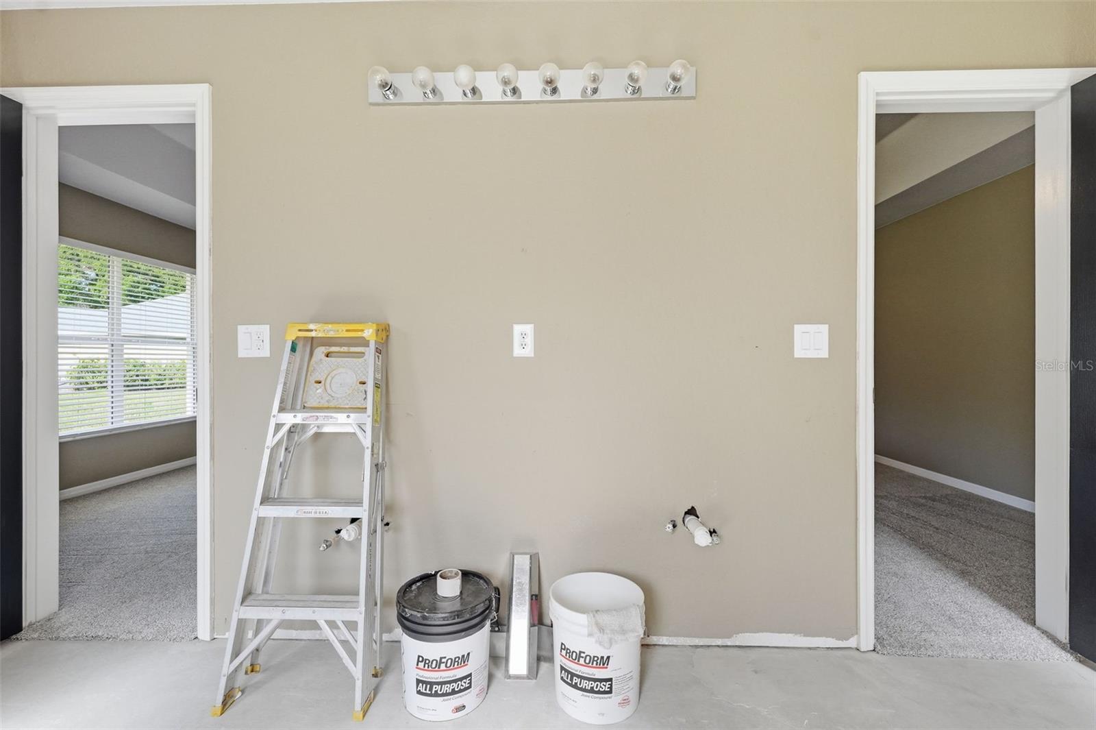 Image 25 of 63 For 42 Sunrise Drive