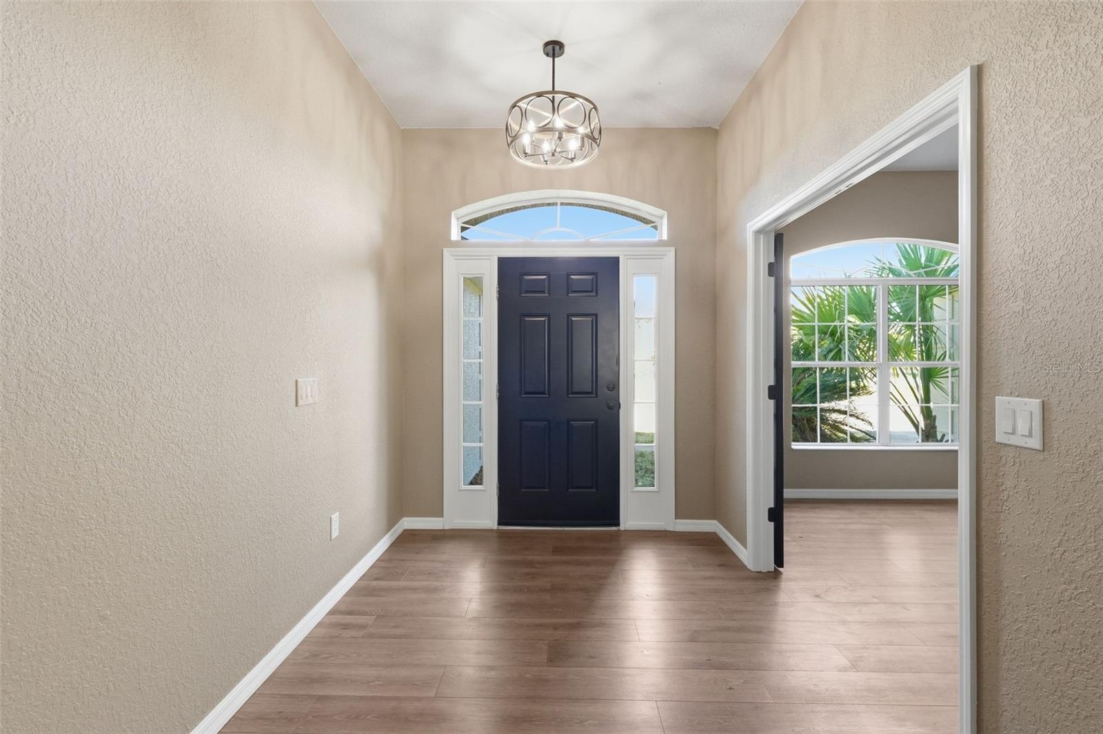 Image 29 of 63 For 42 Sunrise Drive