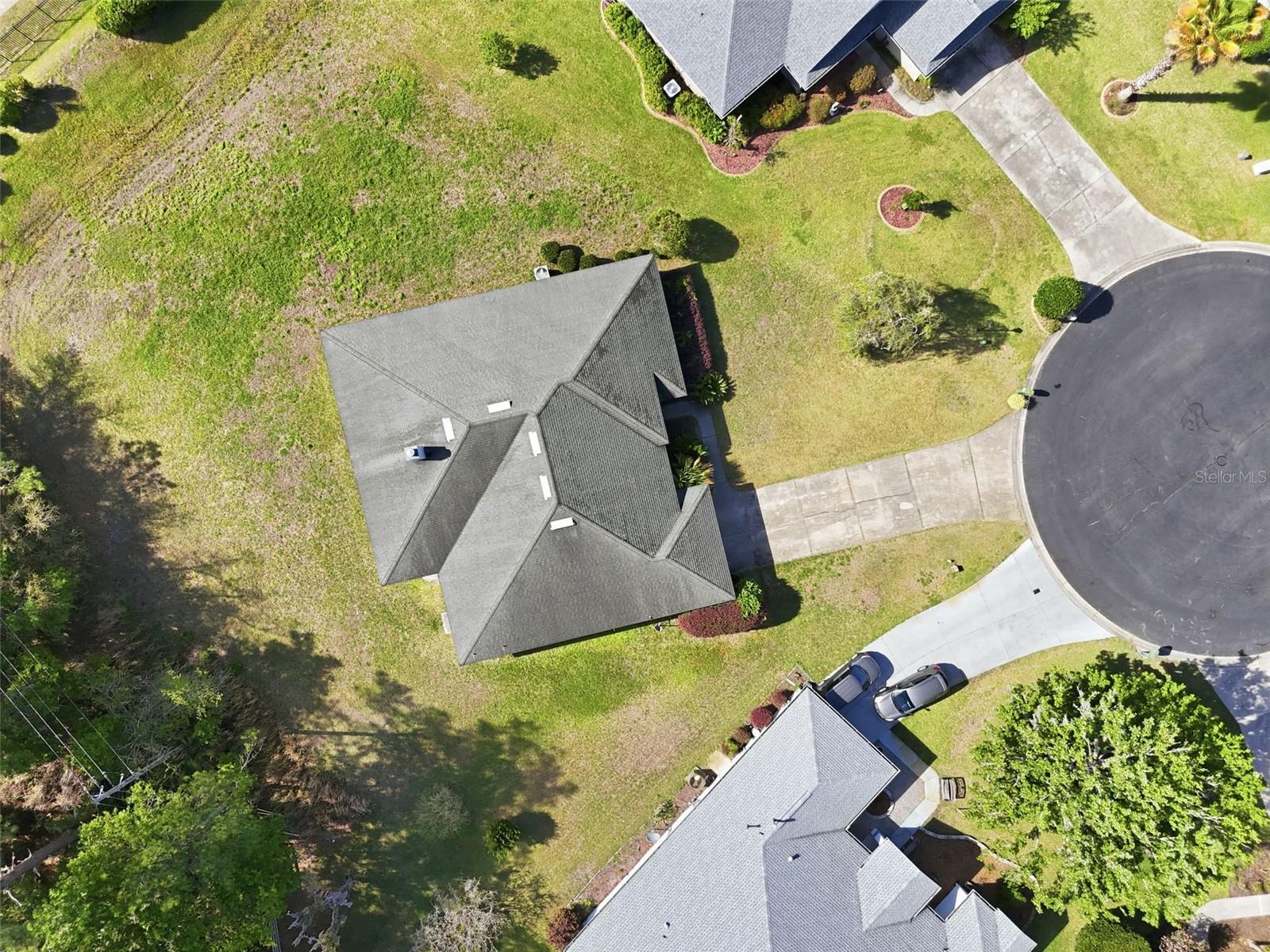 Image 8 of 63 For 42 Sunrise Drive