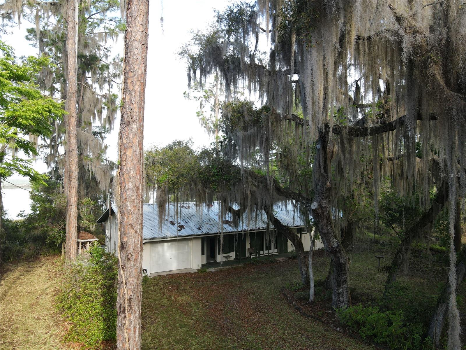 Image 10 of 100 For 23797 189th Street