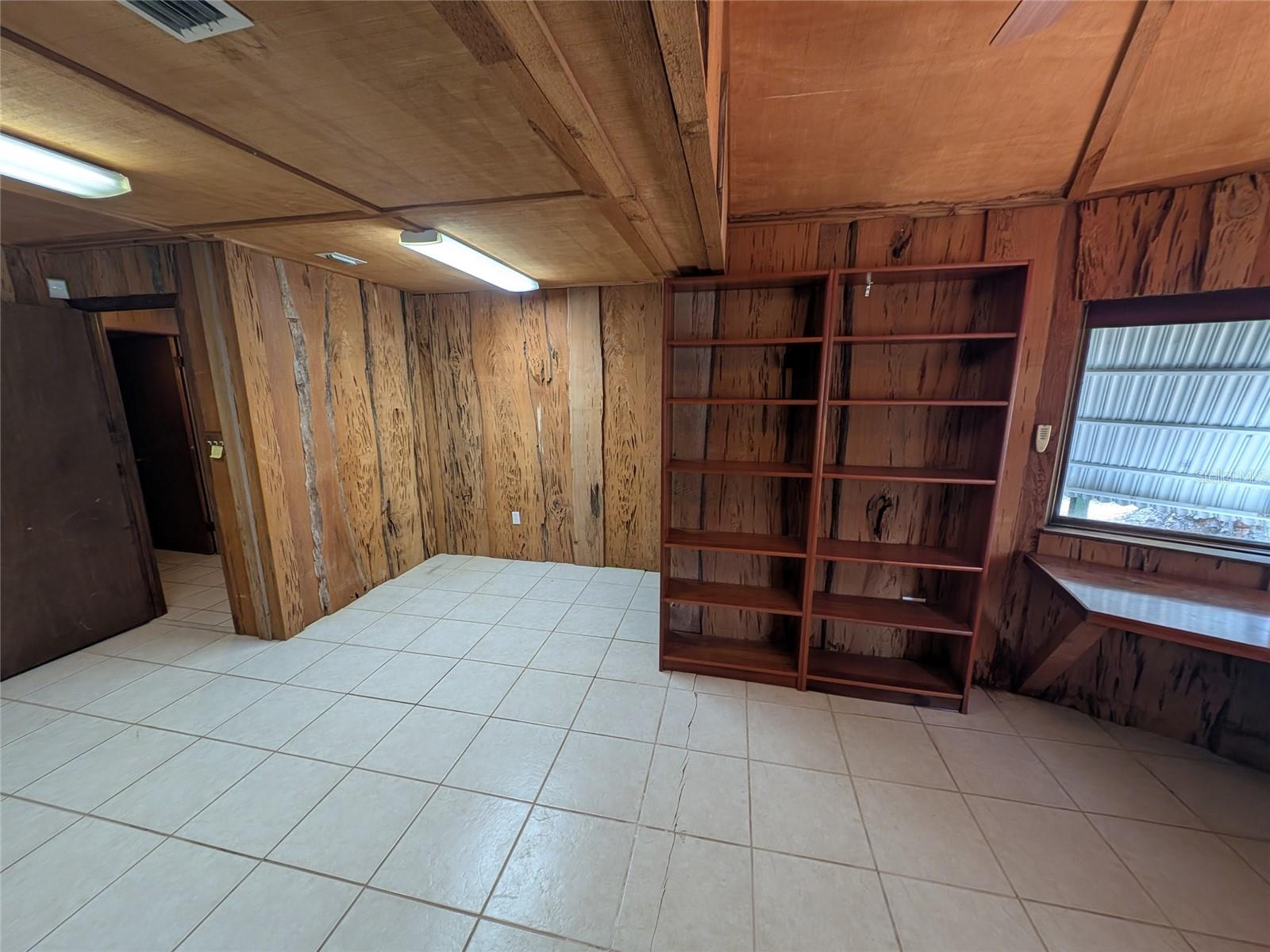 Image 47 of 100 For 23797 189th Street