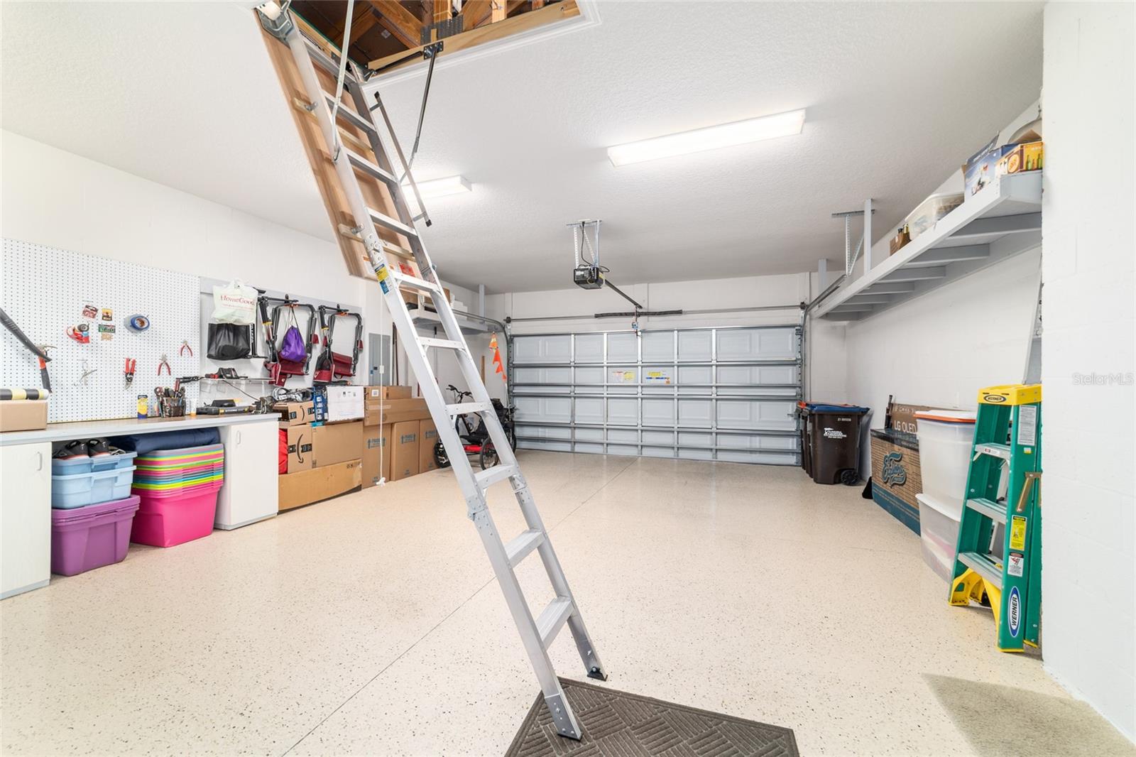 Image 29 of 57 For 5886 93rd Circle