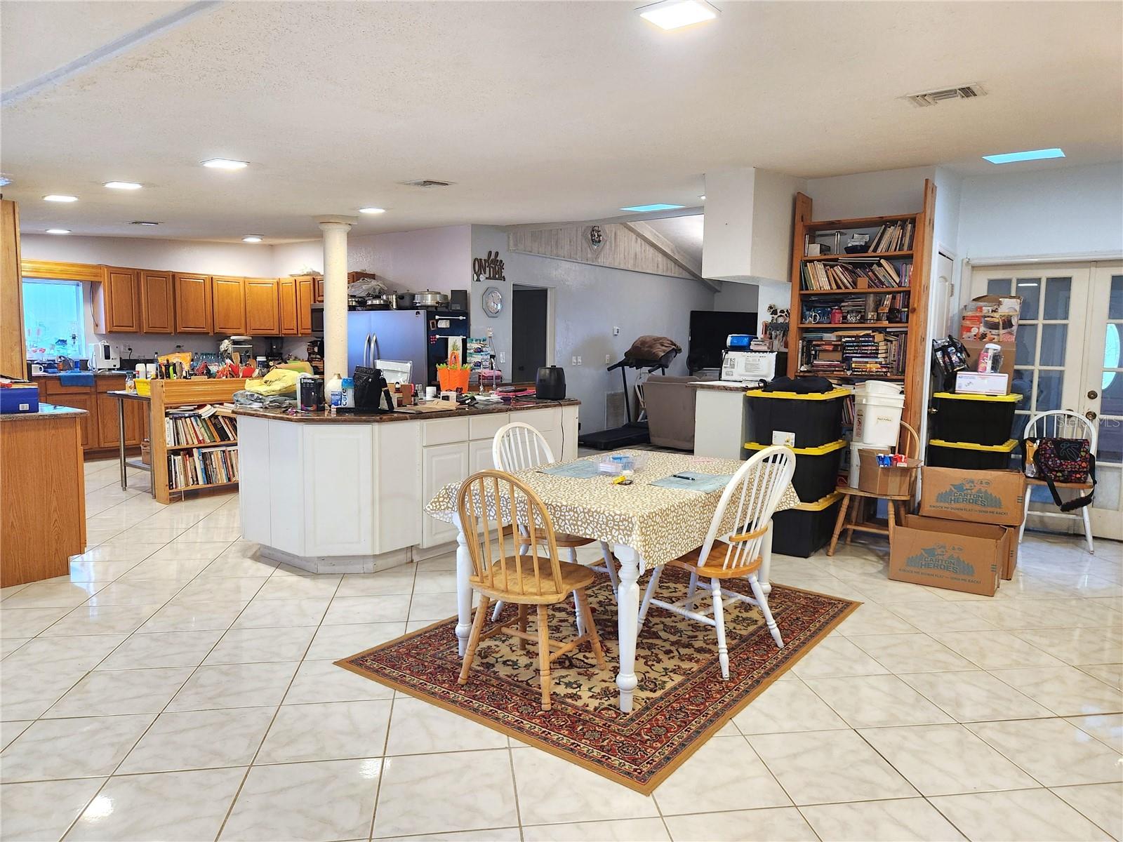 Image 10 of 40 For 22380 112th Terrace