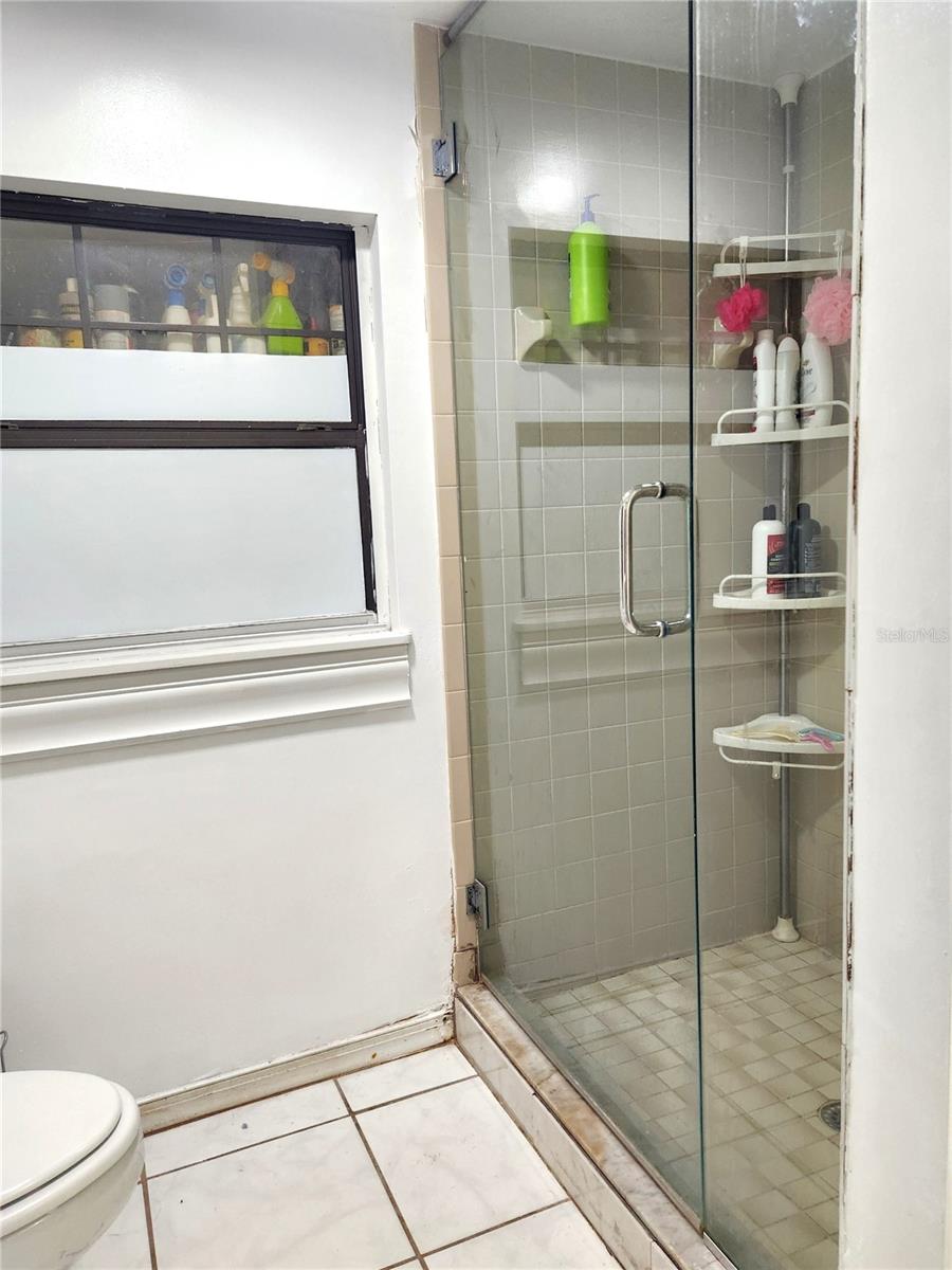 Image 26 of 40 For 22380 112th Terrace