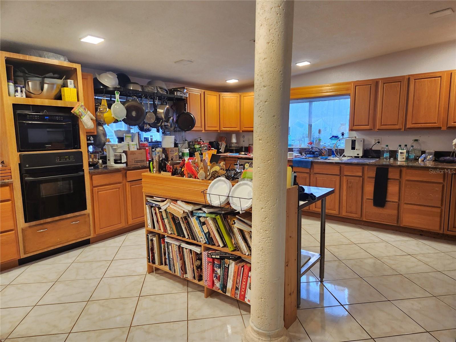 Image 3 of 40 For 22380 112th Terrace