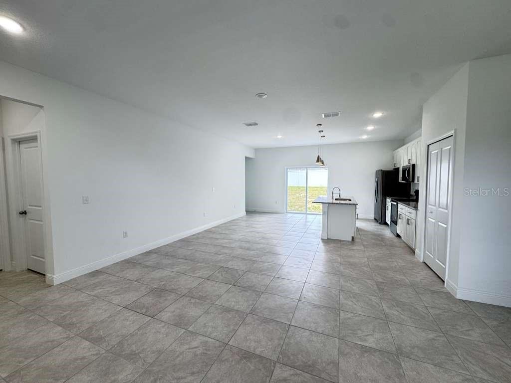 Image 17 of 49 For 6142 154th Place Road