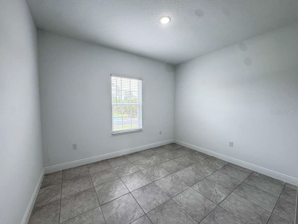 Image 31 of 49 For 6142 154th Place Road