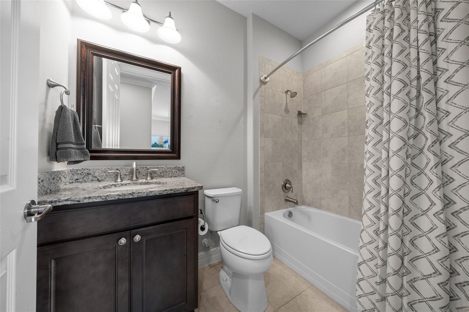 Image 31 of 57 For 9637 63rd Loop