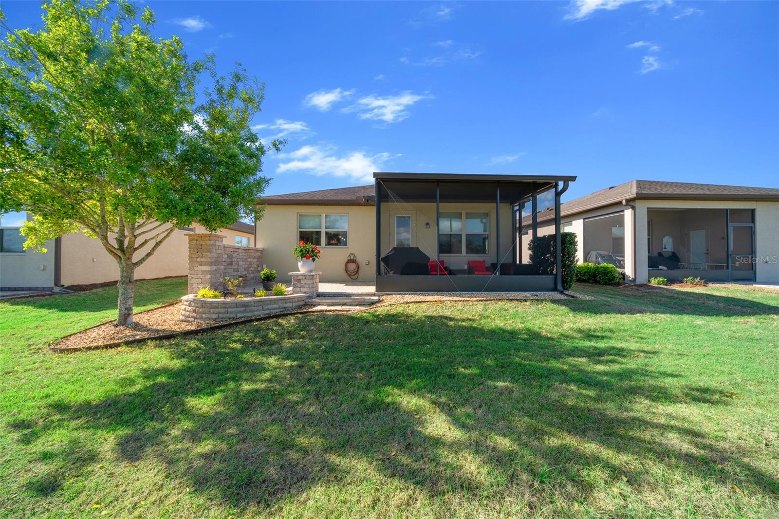 Image 38 of 57 For 9637 63rd Loop