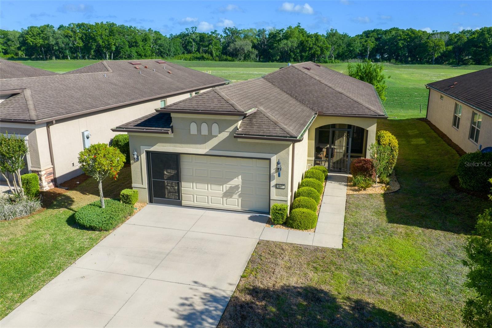 Image 43 of 57 For 9637 63rd Loop