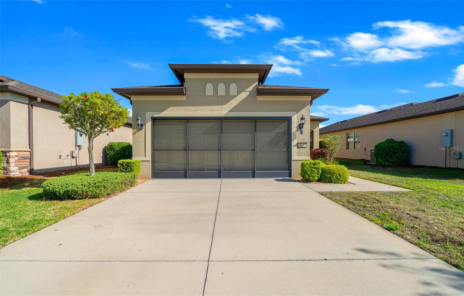 Image 47 of 57 For 9637 63rd Loop