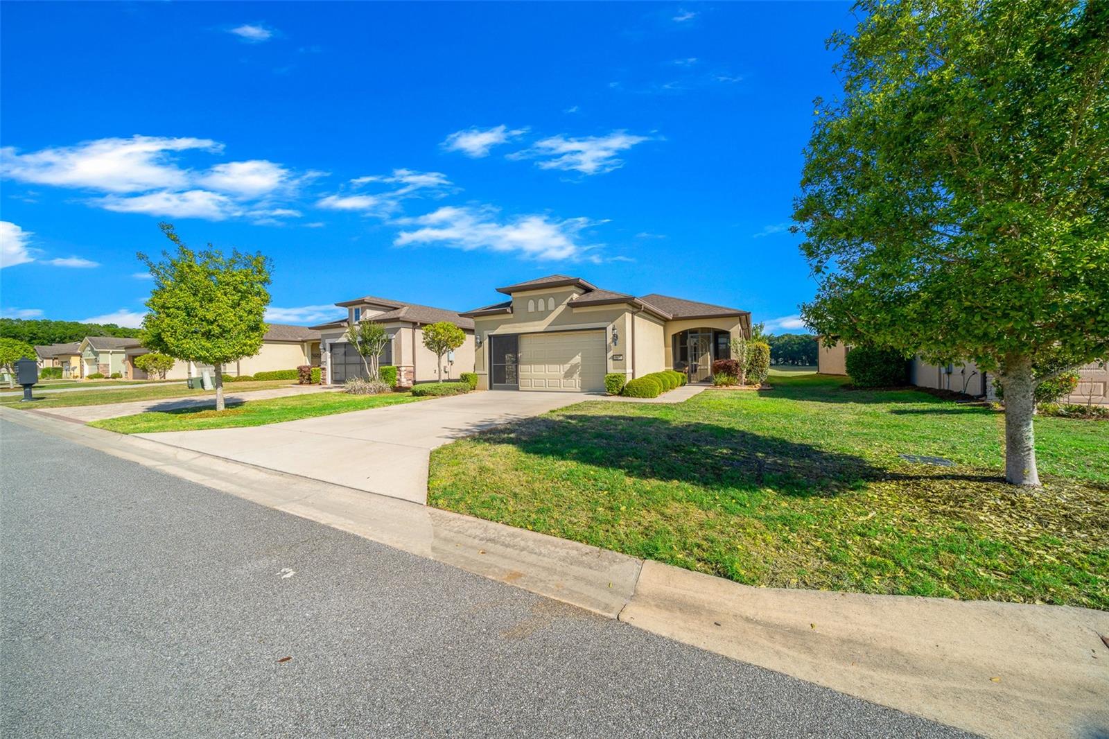 Image 48 of 57 For 9637 63rd Loop