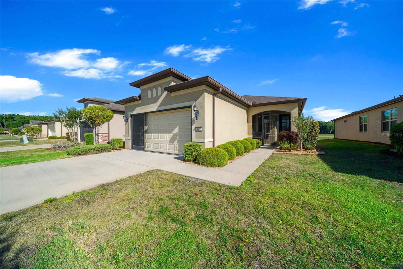 Image 49 of 57 For 9637 63rd Loop