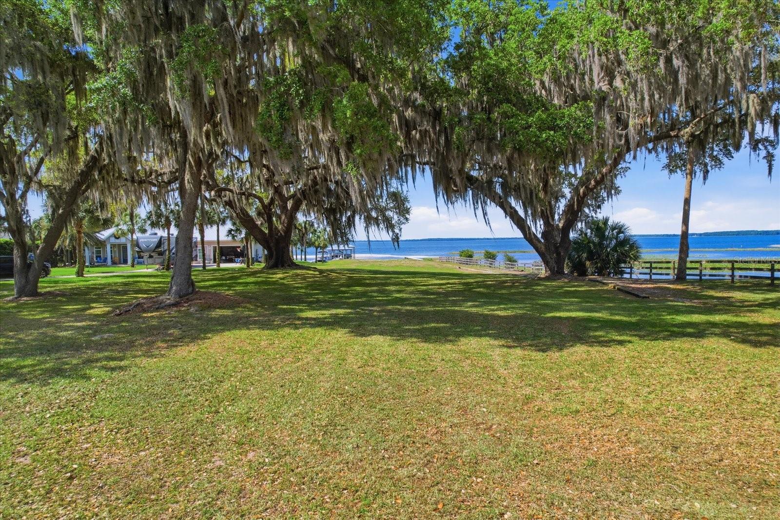 Image 4 of 14 For Tbd 142nd Court