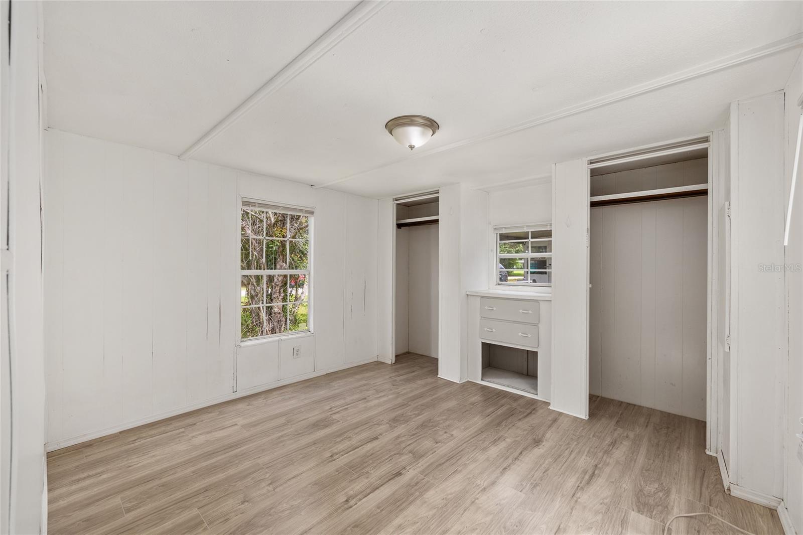 Image 24 of 52 For 2942 91st Street