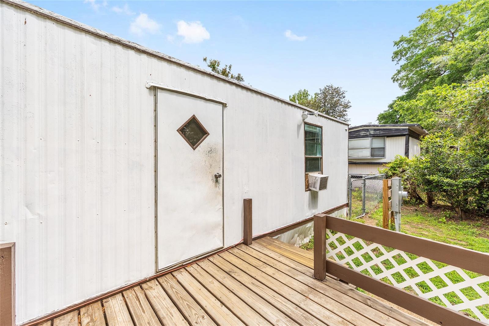 Image 27 of 52 For 2942 91st Street