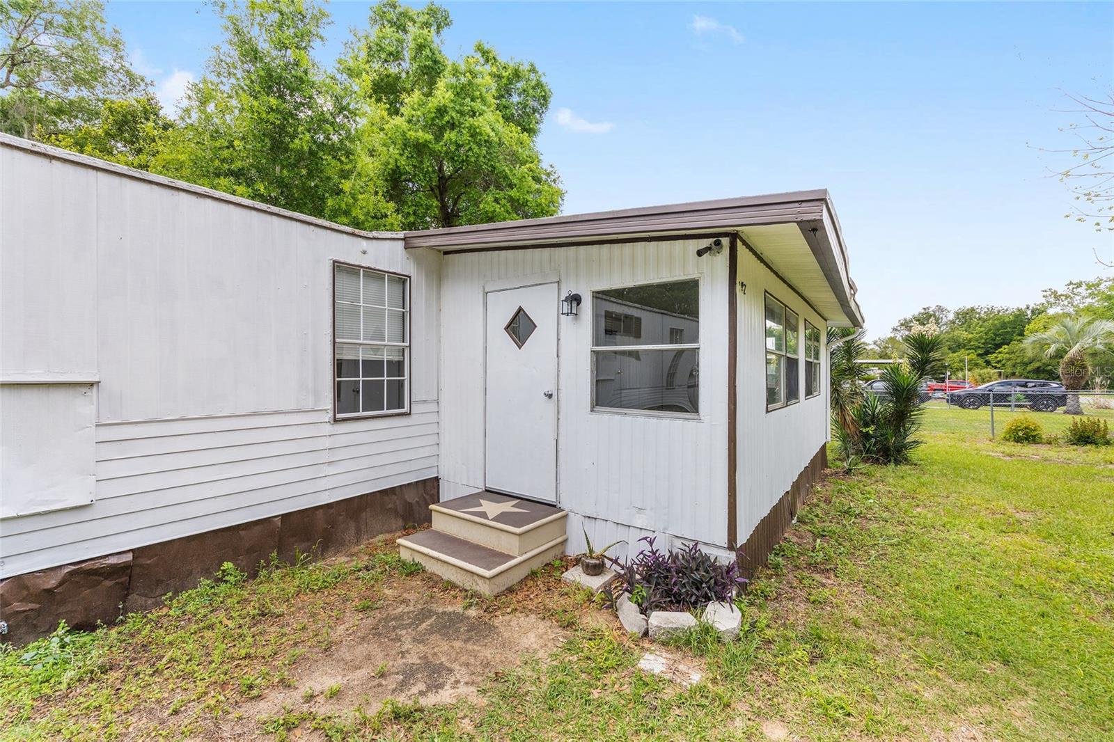 Image 5 of 52 For 2942 91st Street