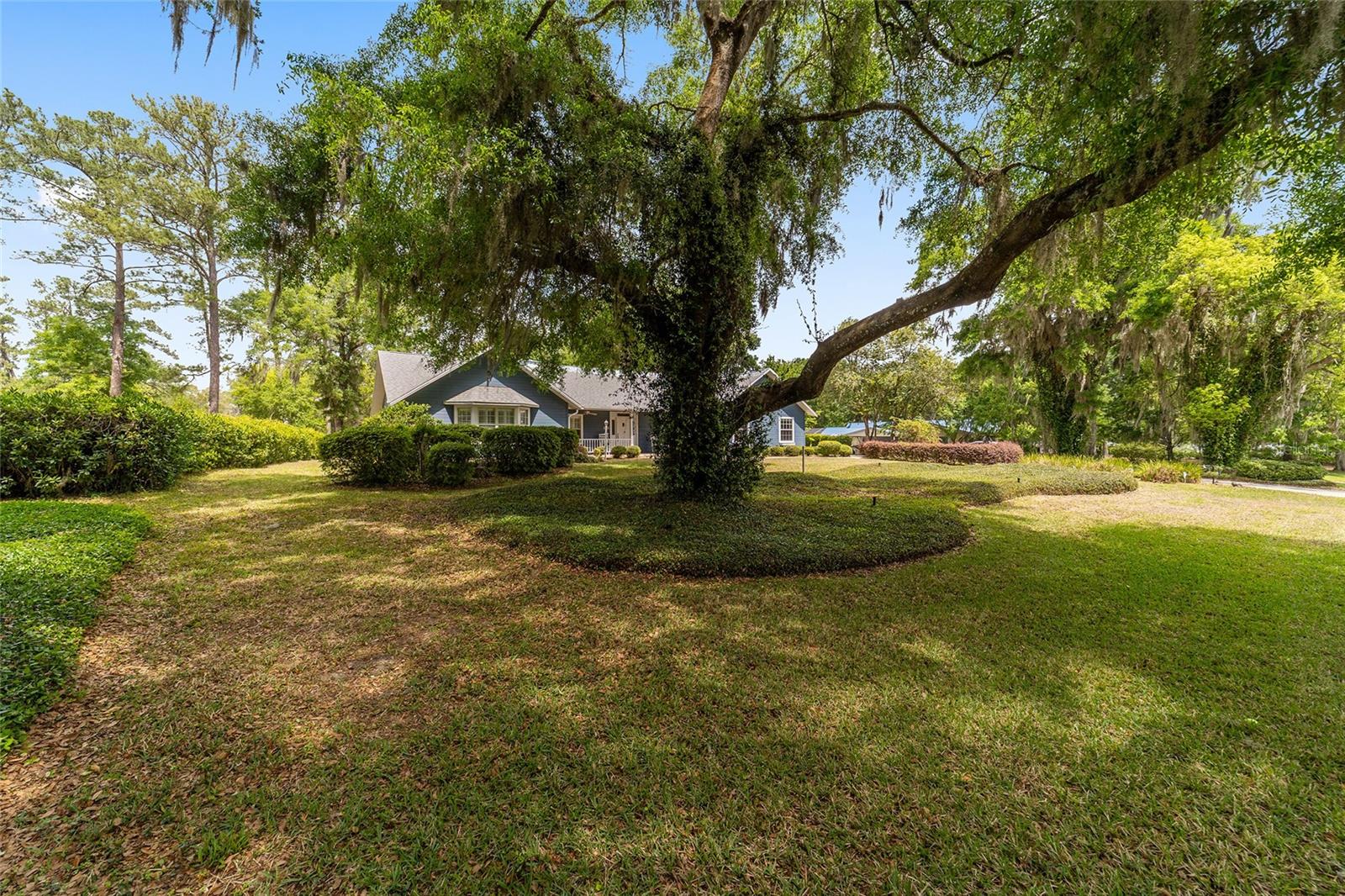 Image 13 of 49 For 8051 43rd Lane