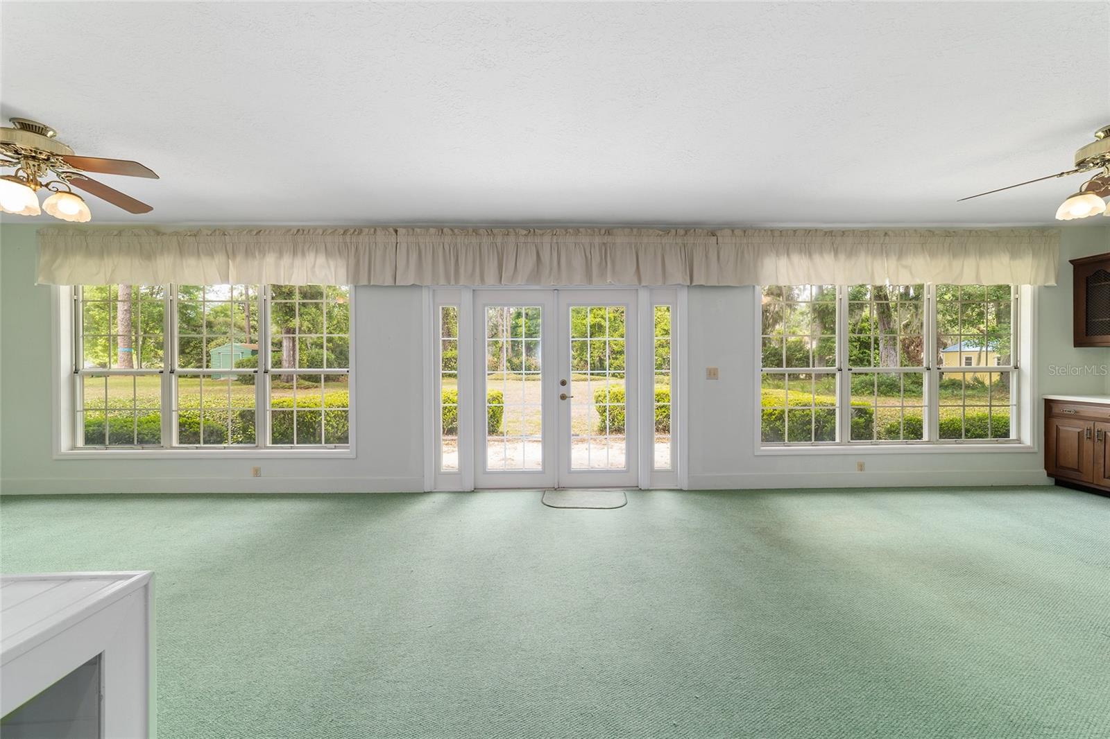 Image 24 of 49 For 8051 43rd Lane