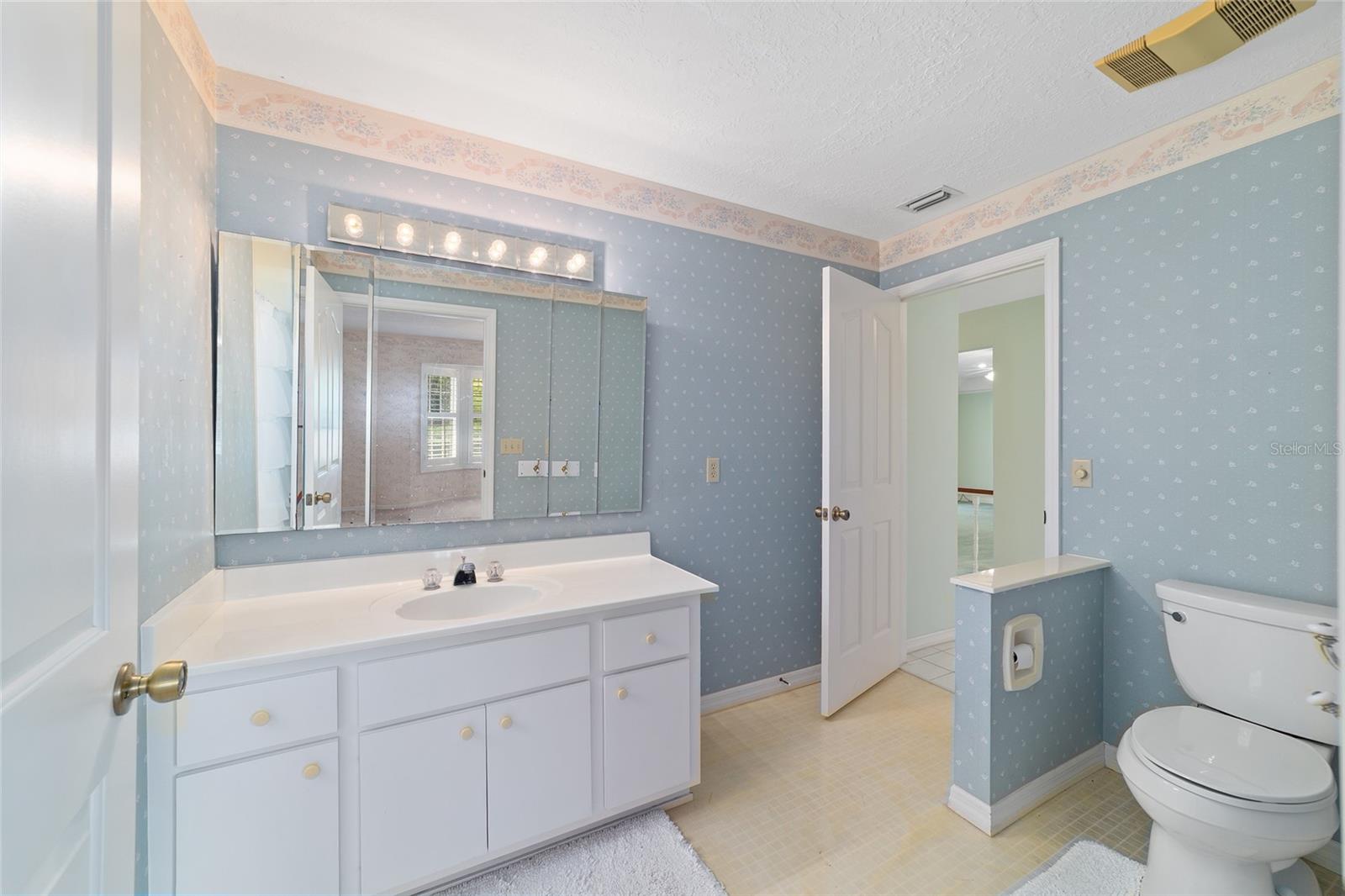 Image 40 of 49 For 8051 43rd Lane