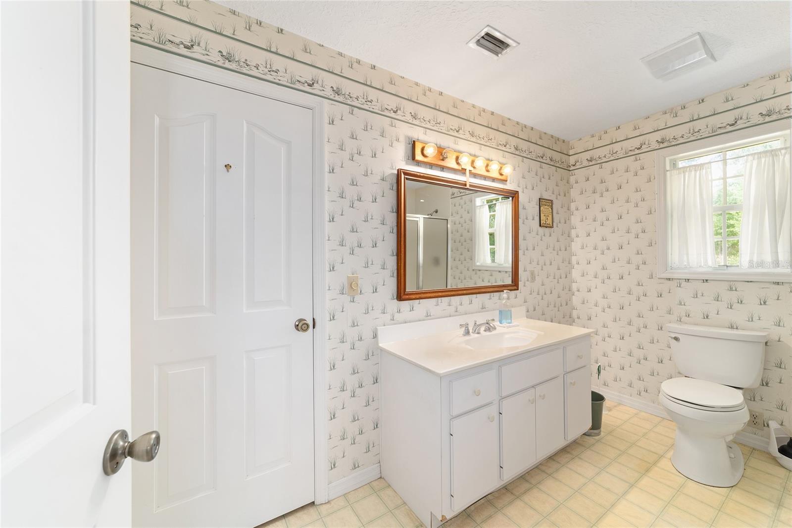 Image 44 of 49 For 8051 43rd Lane