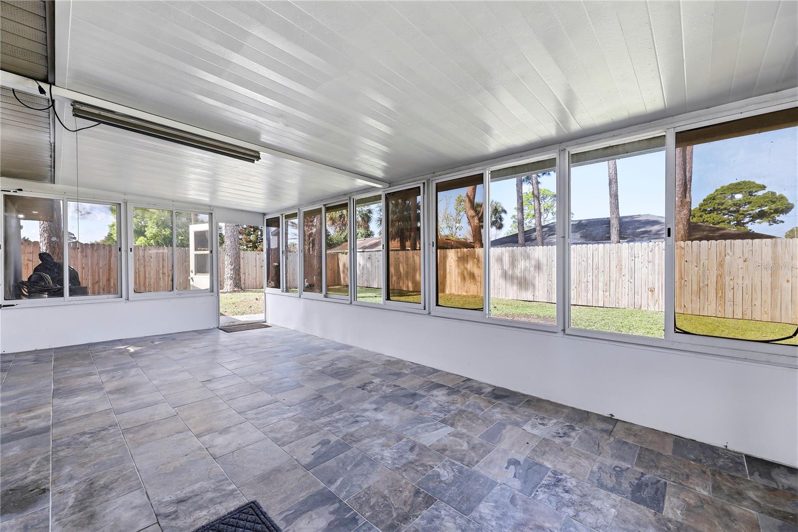 Image 26 of 30 For 5614 Jamaica Road