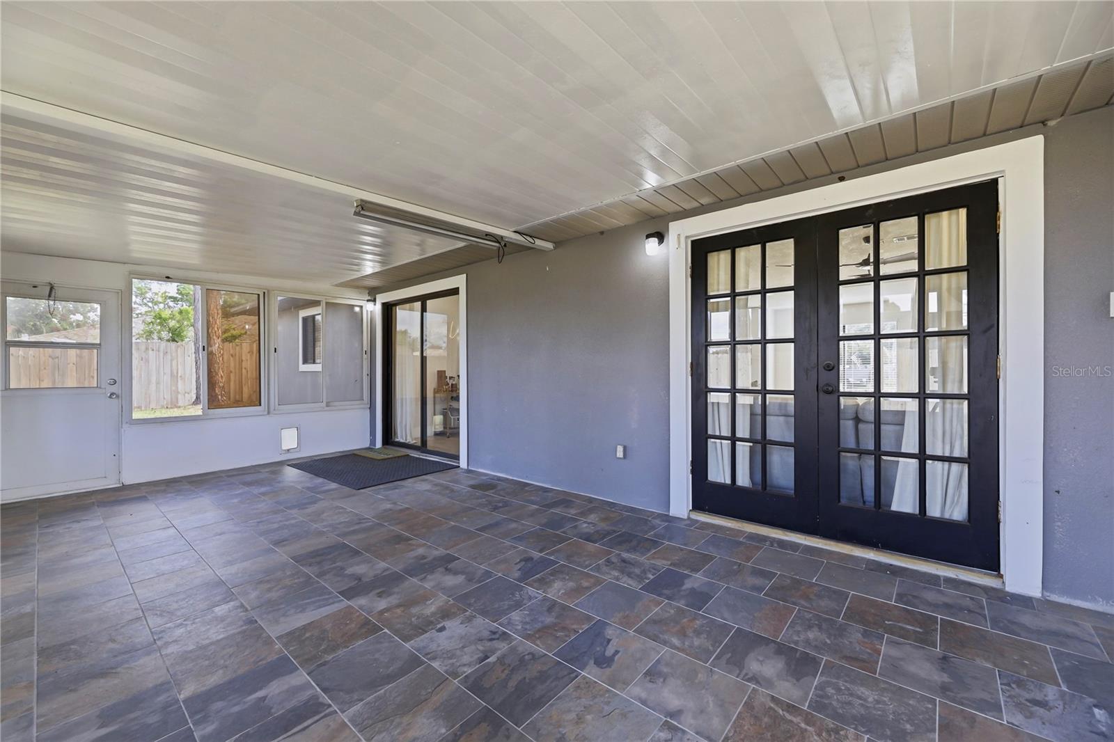 Image 27 of 30 For 5614 Jamaica Road