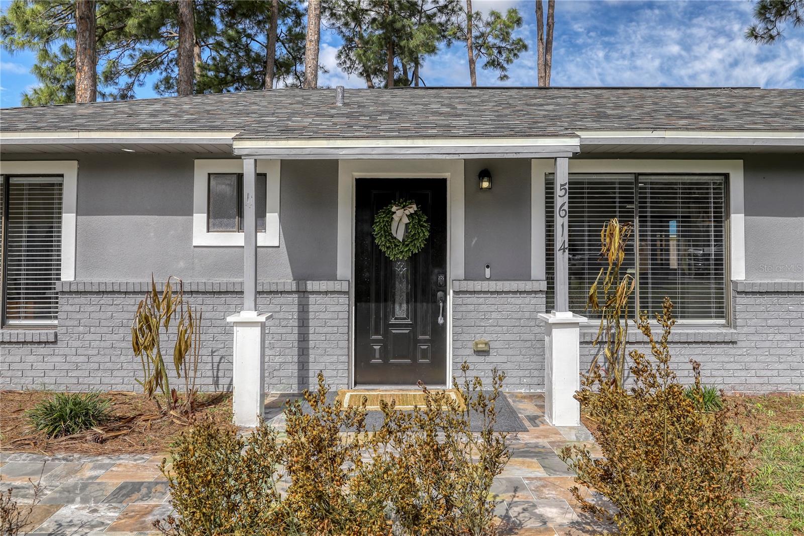 Image 5 of 30 For 5614 Jamaica Road