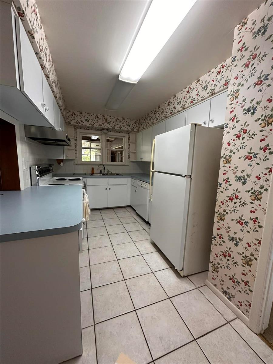 Image 12 of 37 For 1631 17th Street