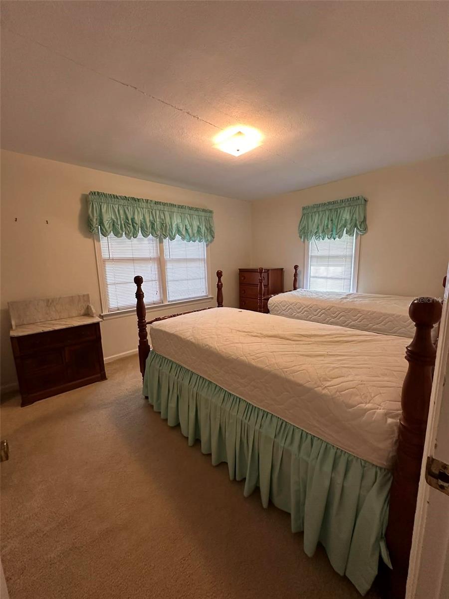 Image 35 of 37 For 1631 17th Street