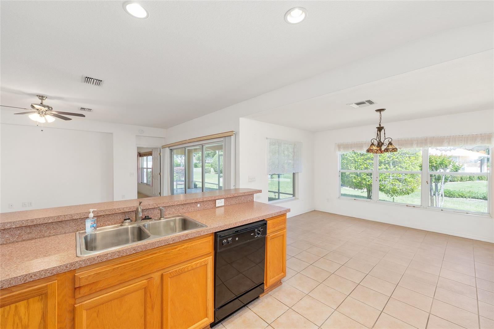 Image 17 of 56 For 9210 118th Loop