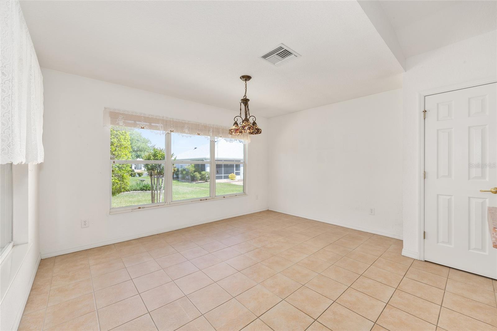 Image 19 of 56 For 9210 118th Loop