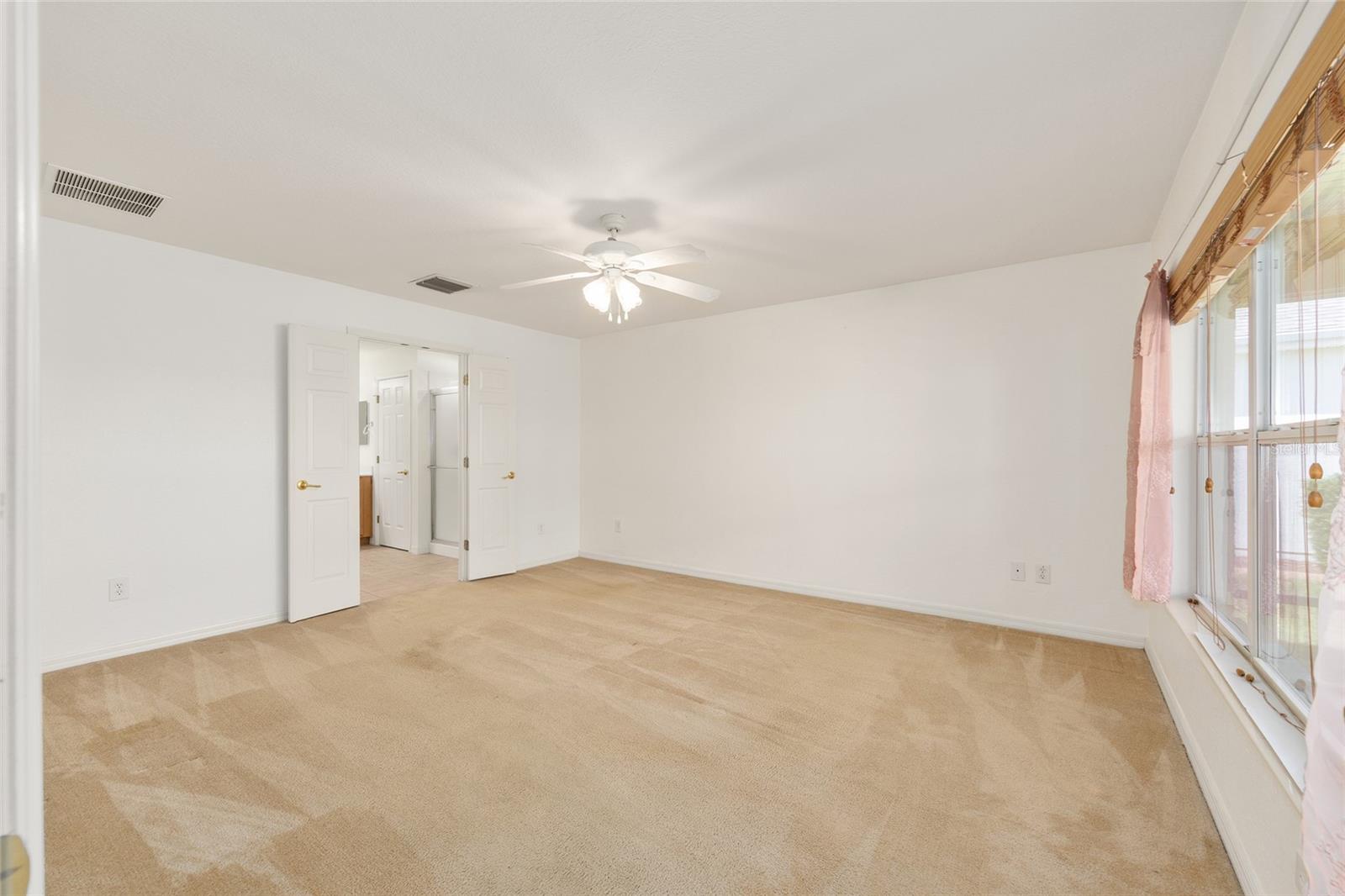 Image 22 of 56 For 9210 118th Loop