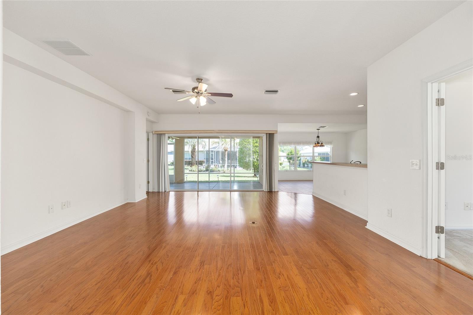 Image 9 of 56 For 9210 118th Loop