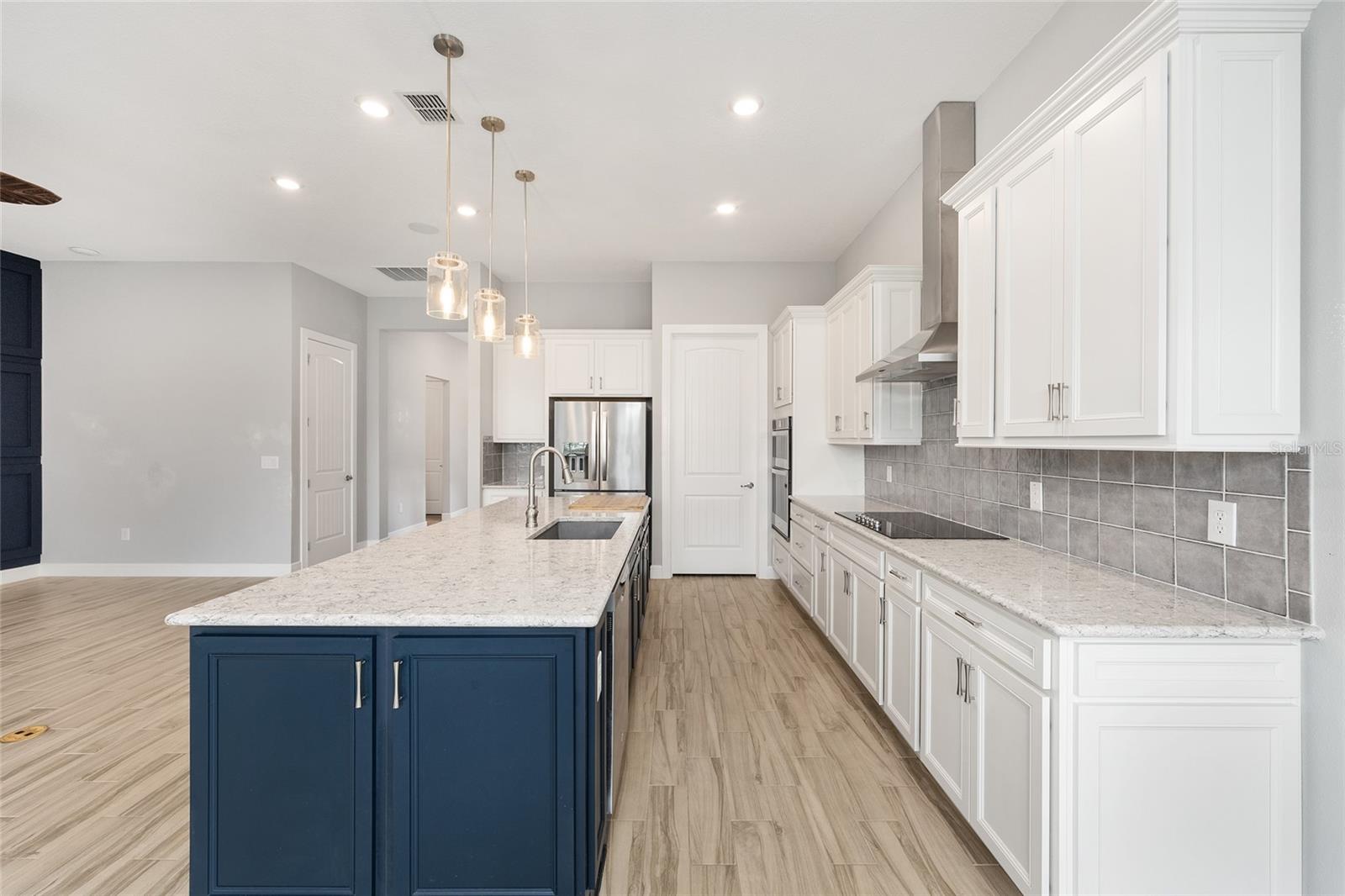 Image 11 of 57 For 5693 90th Court Road