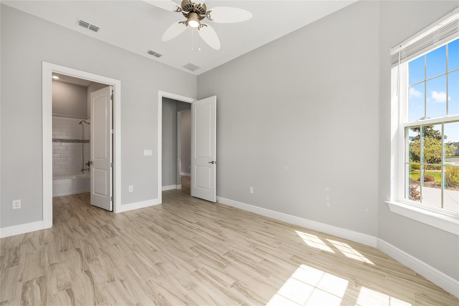 Image 27 of 57 For 5693 90th Court Road