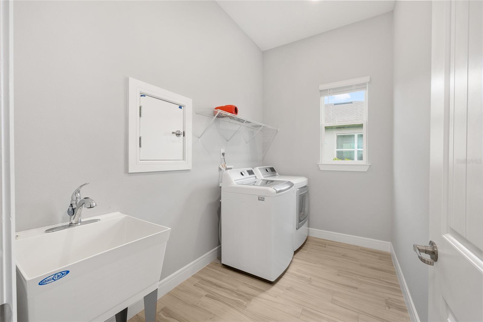 Image 32 of 57 For 5693 90th Court Road