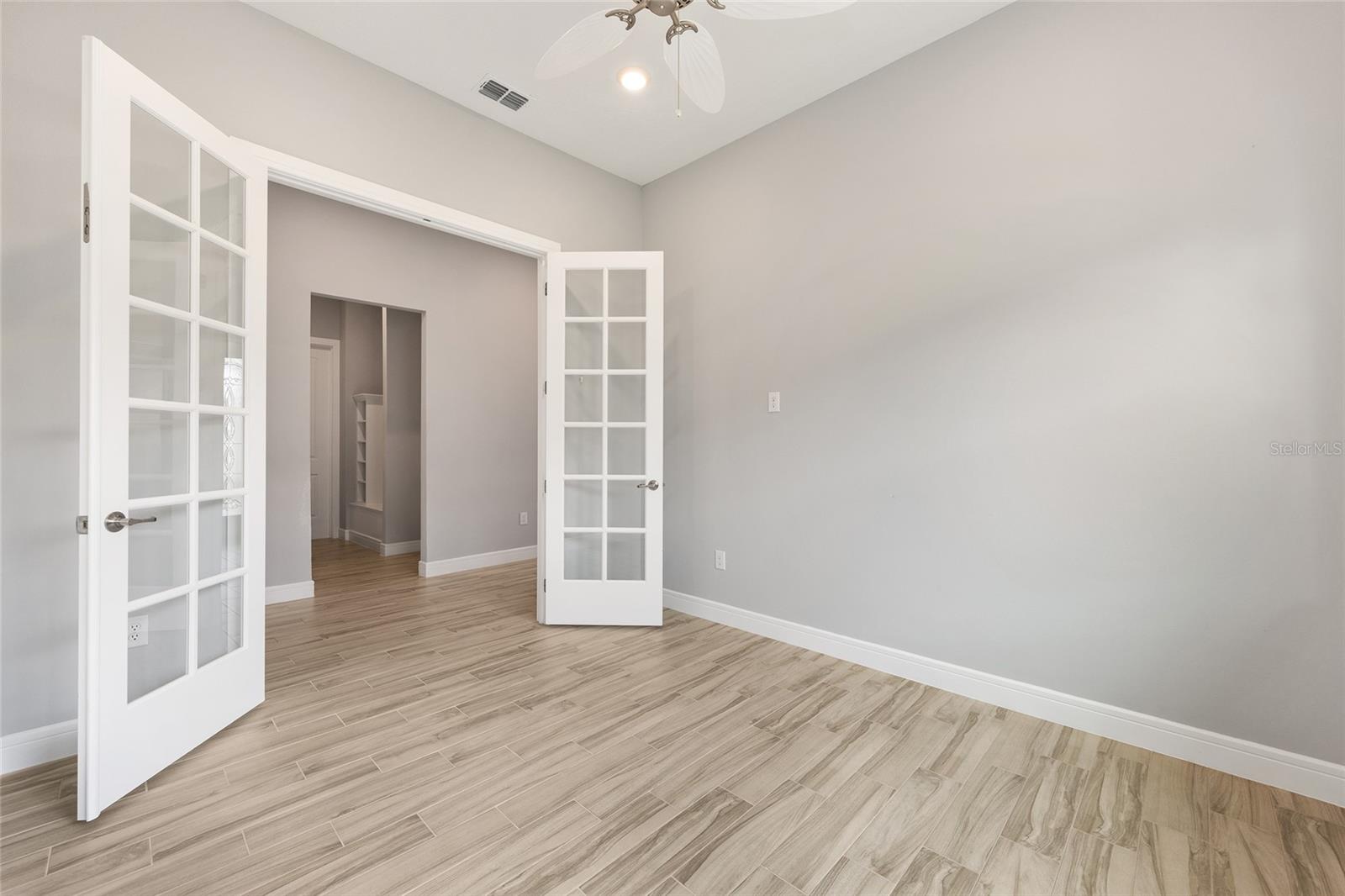 Image 4 of 57 For 5693 90th Court Road