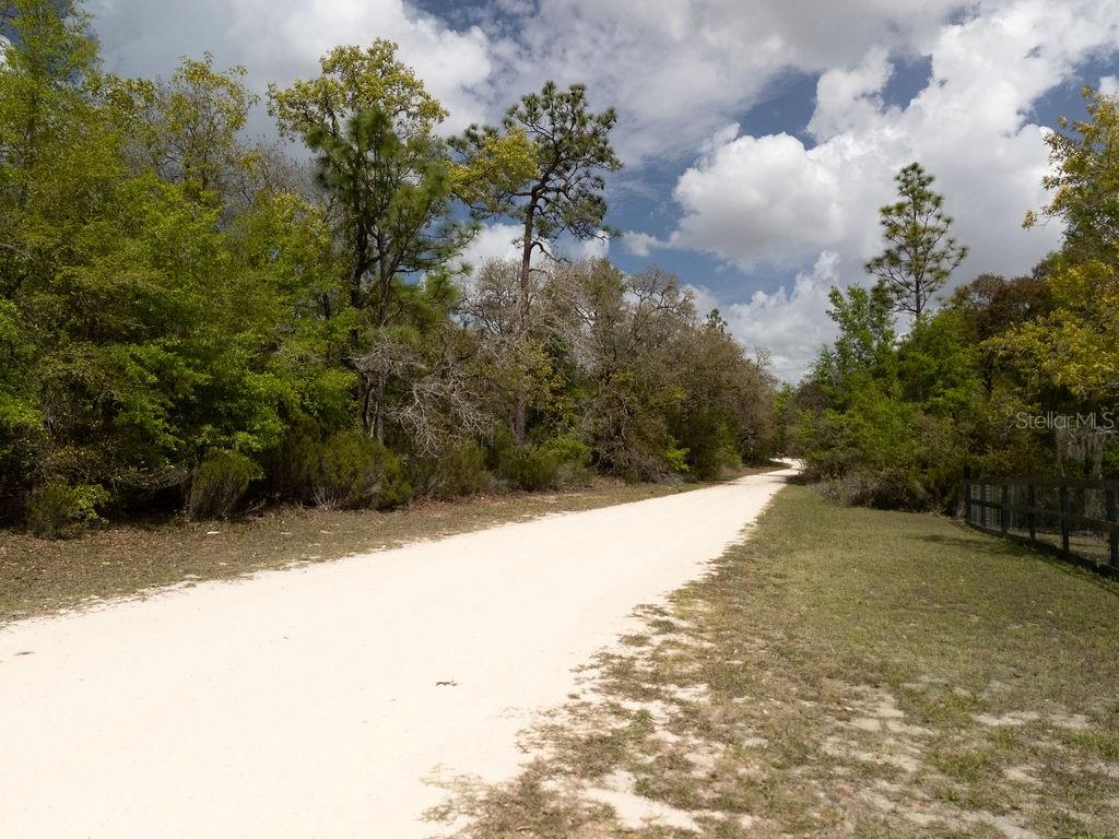 Image 9 of 26 For 00 131st Terrace