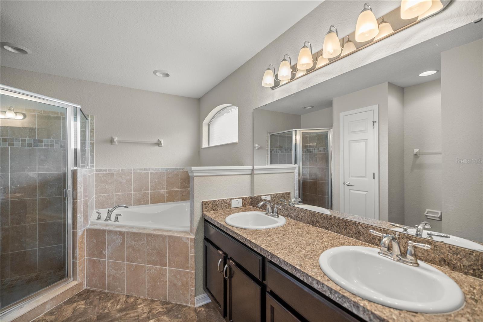 Image 12 of 28 For 6250 116th Street Road