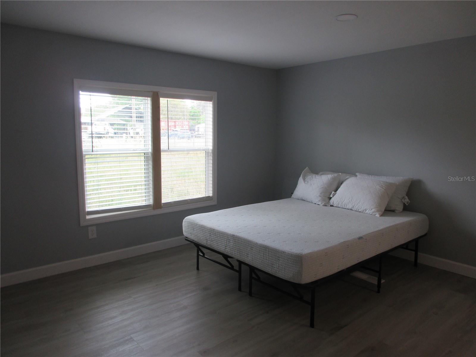 Image 14 of 60 For 18167 19th Street