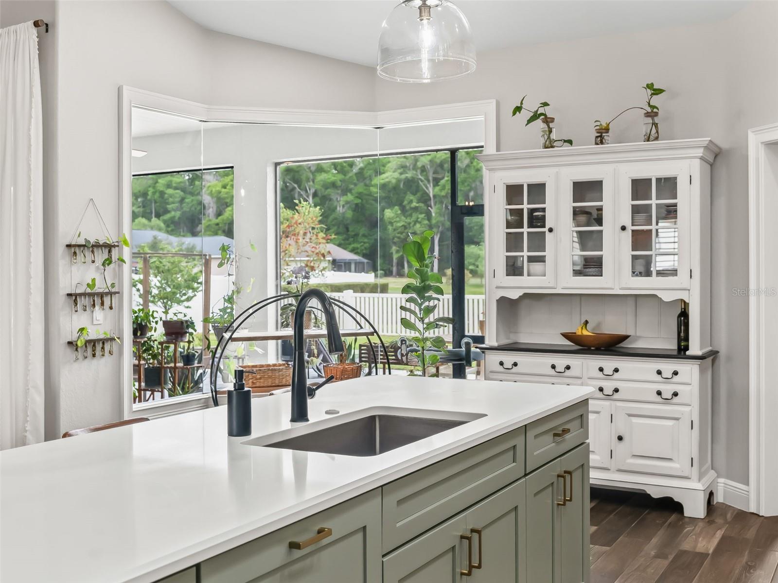 Image 15 of 35 For 3923 22nd Street