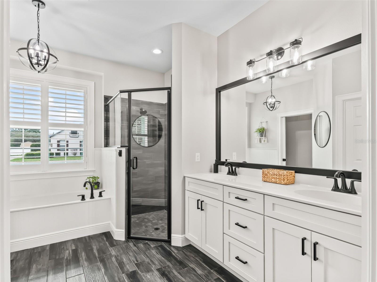 Image 19 of 35 For 3923 22nd Street