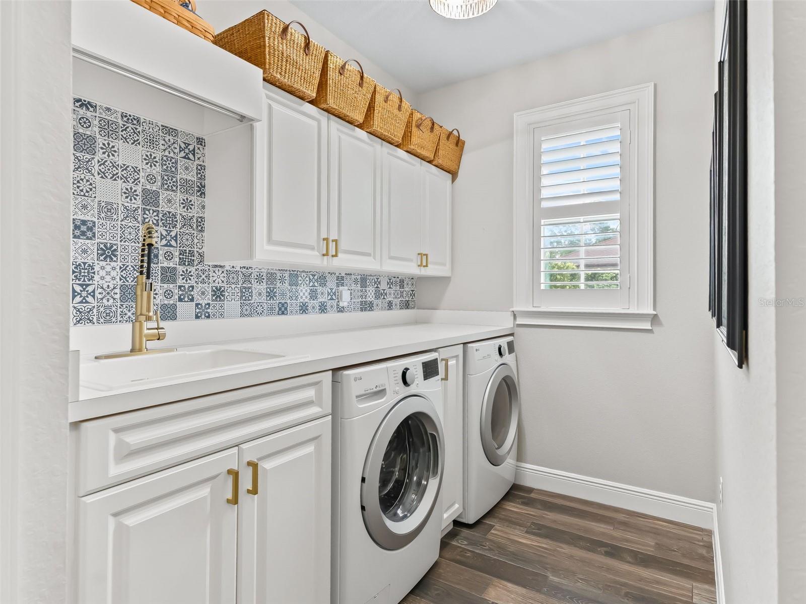 Image 24 of 35 For 3923 22nd Street