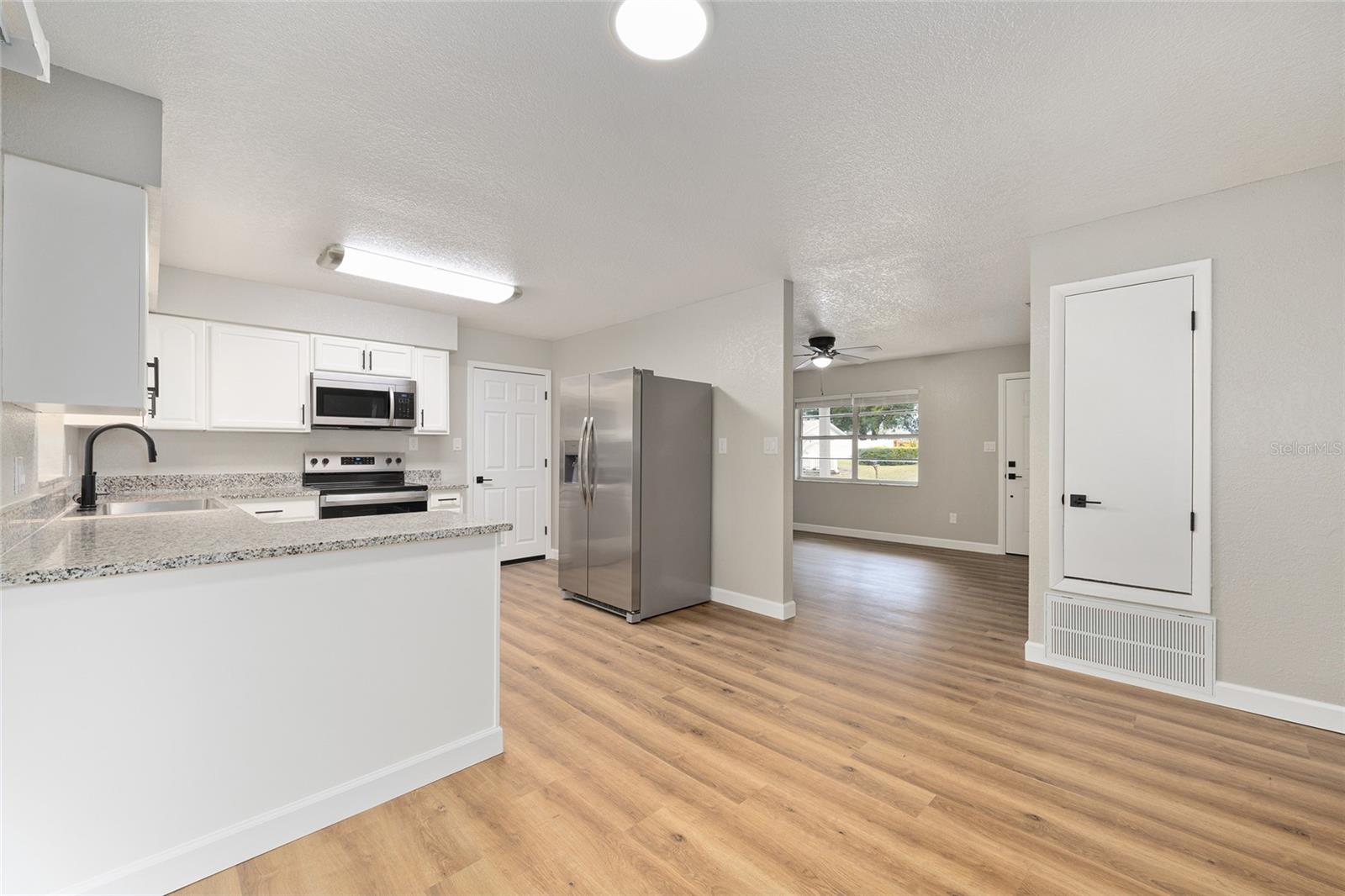 Image 13 of 34 For 1912 52nd Street