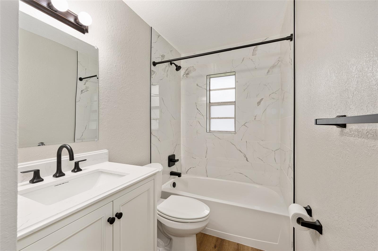 Image 18 of 34 For 1912 52nd Street