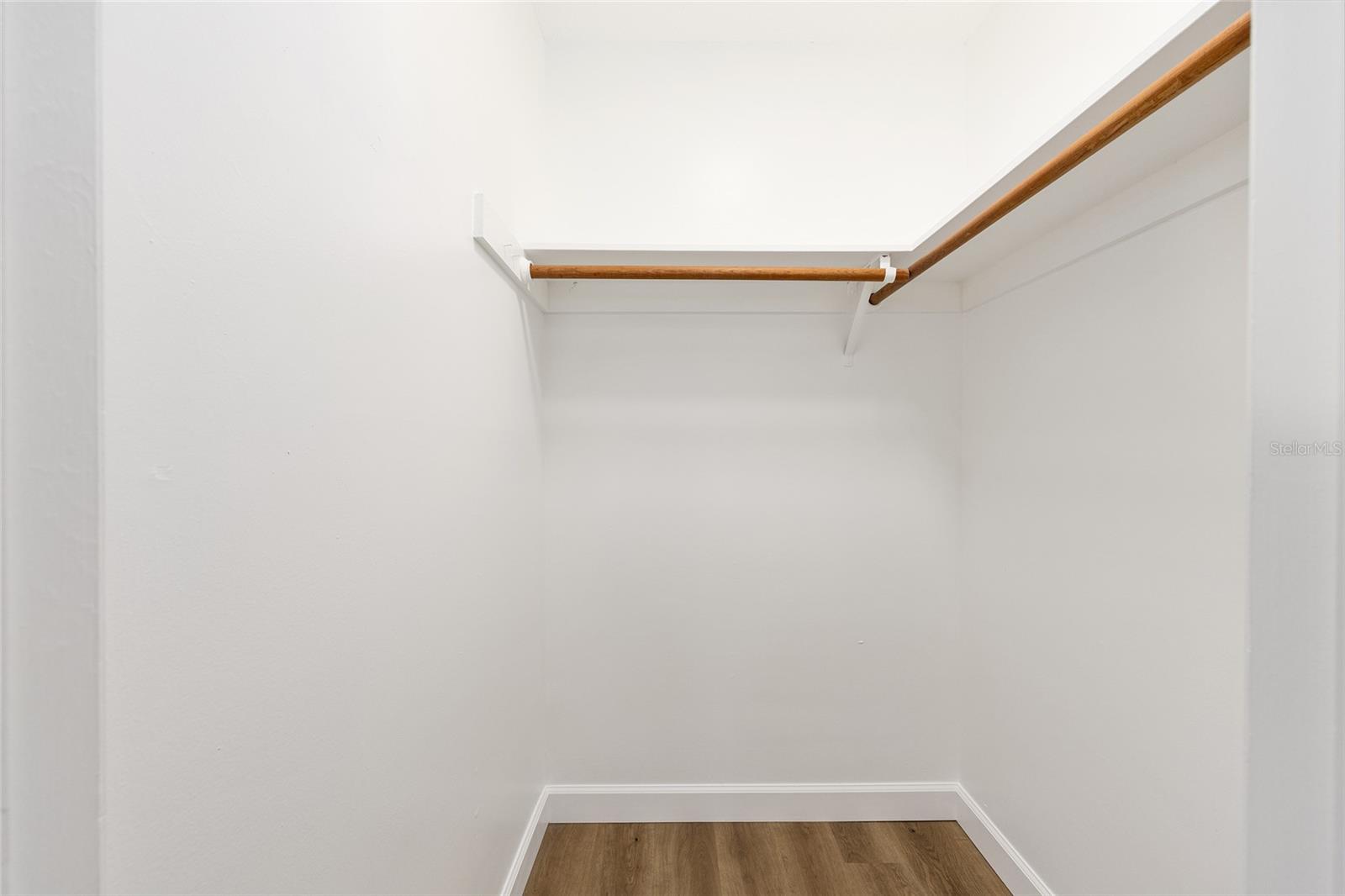 Image 27 of 34 For 1912 52nd Street