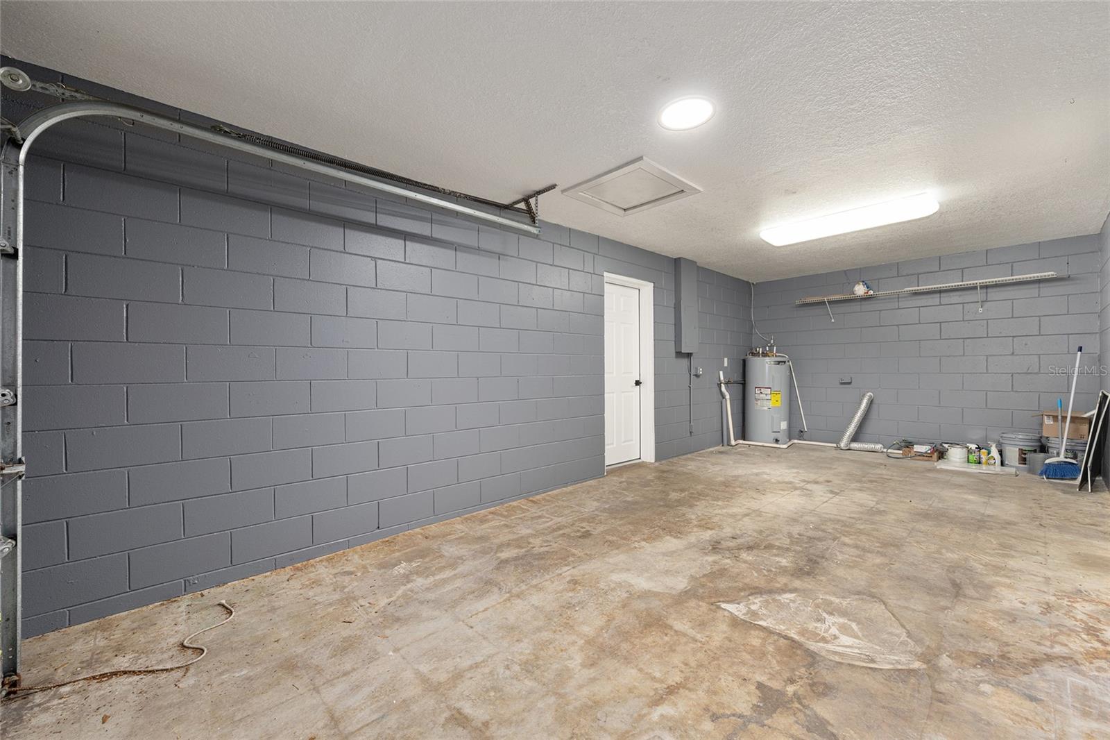 Image 28 of 34 For 1912 52nd Street