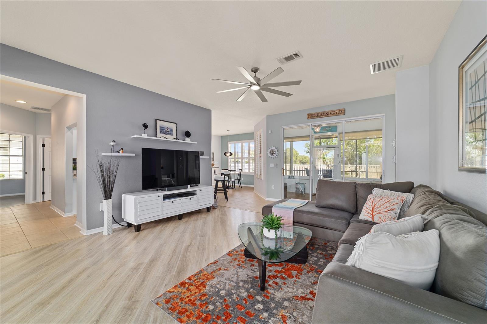 Image 10 of 73 For 8719 83rd Circle