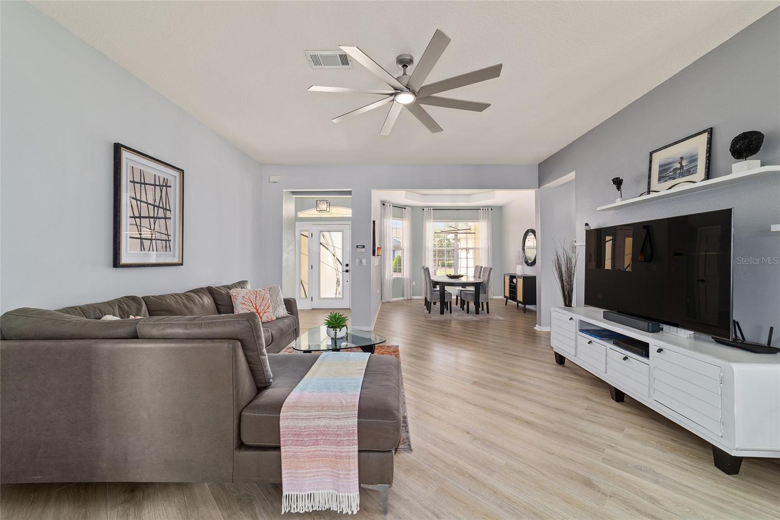 Image 15 of 73 For 8719 83rd Circle